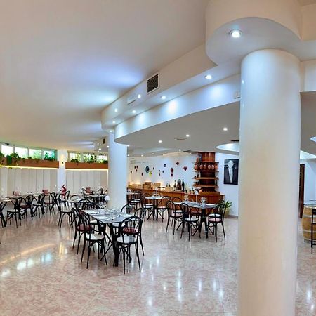 Hotel Sica Montecorvino Rovella Exteriér fotografie